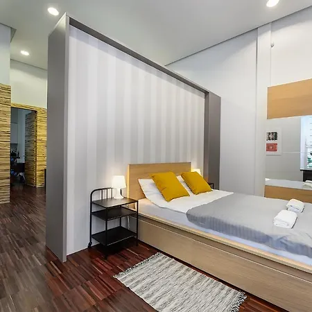 Apartament Piotrkowska Art